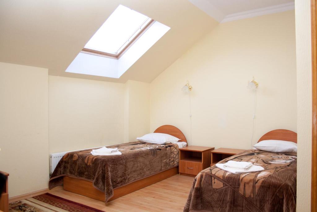 Lucia Hotel 3*
